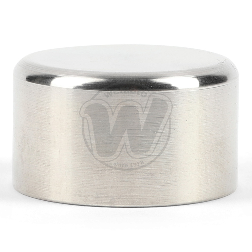 0HL1667_ag6928 three.jpg